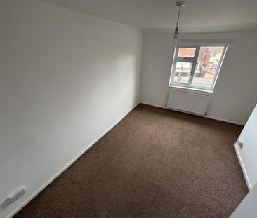 St James Lane, Willenhall, Coventry - Photo 4