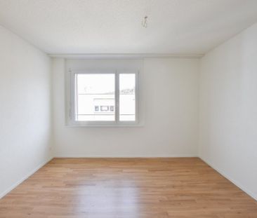 modern 3.5-room apartment for rent - Photo 2