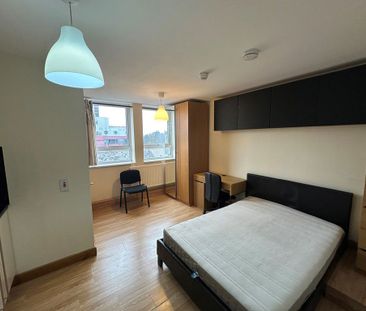 Queens Road Studio 6 - Photo 2