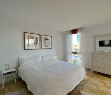 2 bedroom luxury Flat for rent in Marbella, Andalusia - Photo 1