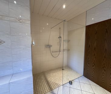 Großzügig und zeitgemäß! Erdgeschosswohnung mit Garage - Photo 6