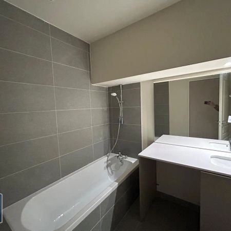 Appartement à louer 3 pièces 67.56m² - Photo 4