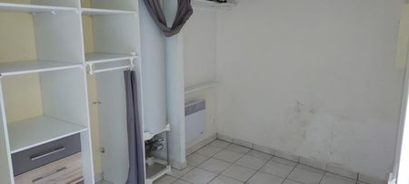 Location Appartement 1 pièce 64m² REALMONT 81120 - Photo 4