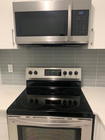 For Lease - 1145 Journeyman Lane, Mississauga, Ontario - Photo 5