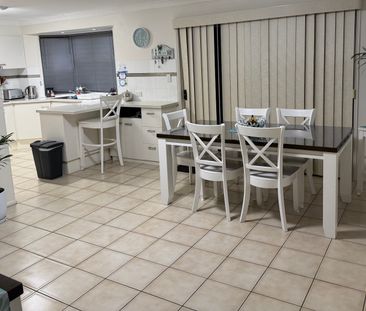 Burleigh Waters - Photo 3