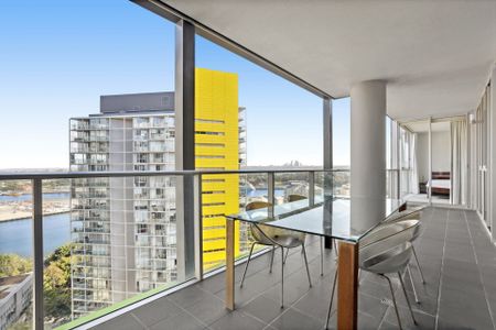 1505/8 Distillery Drive, Pyrmont - Photo 2