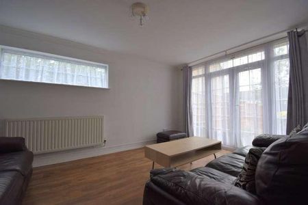 Vandyke, Bracknell, Berkshire, RG12 - Photo 4