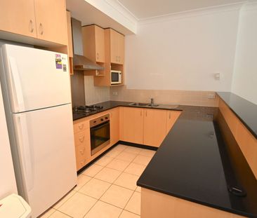 BAYSIDE LIVING - Photo 6