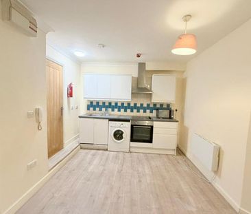 1 bedroom flat to rent - Photo 4