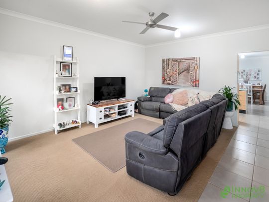 20 Stone Brook Court, Cashmere QLD 4500 - House For Rent | Domain - Photo 1