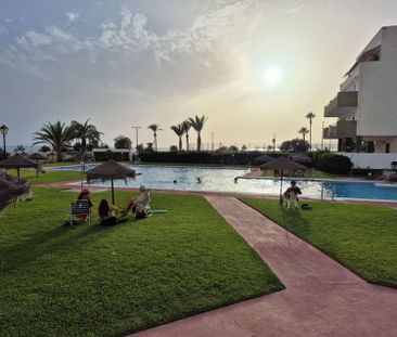 Alquiler de piso en Paseo Marítimo, 50 - Foto 1