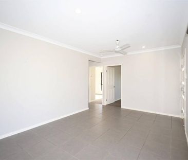 Quality Modern Family Home - Huge 6m x 12m Carport or Entertainment... - Photo 4