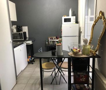 Location Appartement 1 pièce 26m² BRON 69500 - Photo 2
