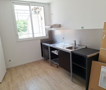 Location Appartement 1 pièce 31m² MONTPELLIER 34070 - Photo 3
