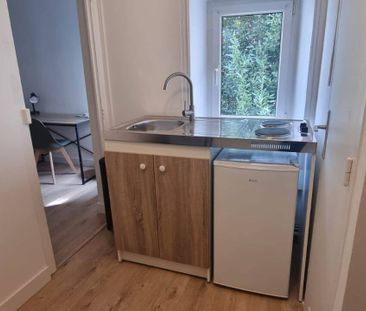 Studio moderne et proche de la Gare - Photo 5