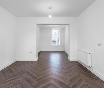 47 Southwell Road, Bangor, BT20 3AQ - Photo 2