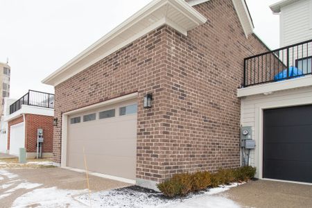 2-Bedroom, 2.5-Bathroom Townhouse in Martindale Heights, St. Catharines! - Photo 4