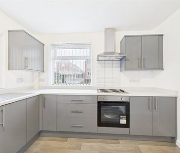 Flamstead Avenue, Loscoe, Heanor, Derbyshire, DE75 - Photo 4