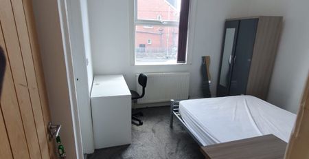 Headingley Mount, Headingley, Leeds, LS6 3EL - Photo 3