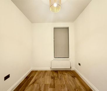 2 Bedroom Apartment To Let - Photo 3