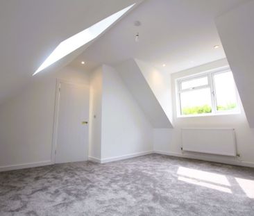 Hilltop View, Haywards Heath, RH16 - Photo 6