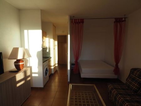 Location Appartement 1 pièce 22m² LA CIOTAT 13600 - Photo 5