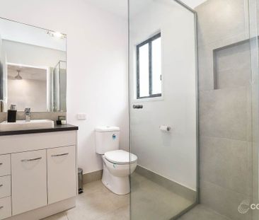 Welcome to 10 Bondi Lane! - Photo 6