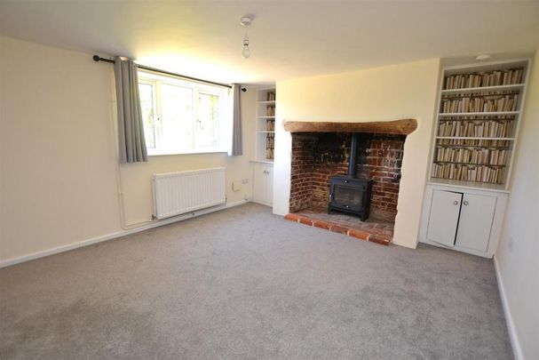 3 bedroom cottage to rent - Photo 1