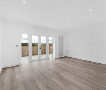 Tabley Court Moss Lane, Knutsford - Photo 1