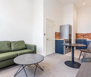 1 bedroom flat to rent - Photo 4