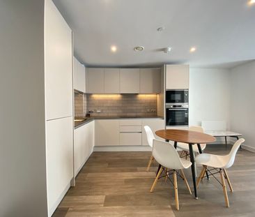 High Definition, Block A, 7 Red, Media City UK, M50 - Photo 5