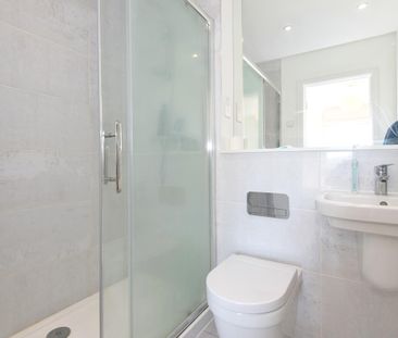 2 bedroom apartment to rent Riverside House, Thomas Blake Avenue, S... - Photo 2