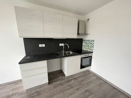 Location Appartement 2 pièces 41m² - Photo 2