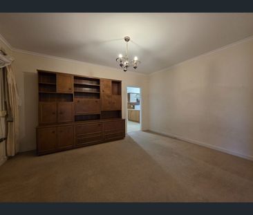 7 Northumberland Avenue, Findon, SA 5023 - Photo 6