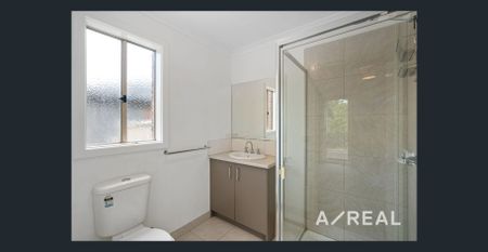 Where Comfort Meets Family Living - Photo 4