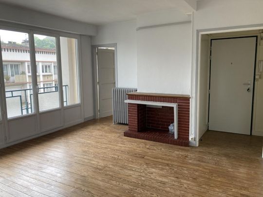 Location Appartement 3 pièces 58m² LISIEUX 14100 - Photo 1