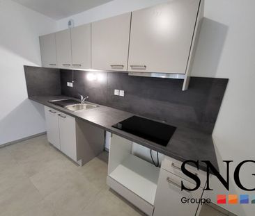 T2 AVEC LOGGIA + PARKING - Photo 3