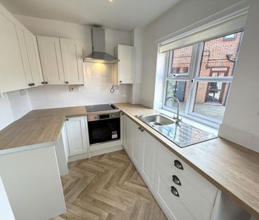 1 bedroom semi-detached house to rent - Photo 3