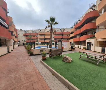 Alquiler de piso en Avenida de Daya Nueva - Photo 5