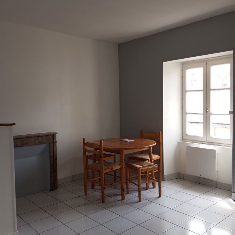 Location Appartement 1 pièce 19m² - Photo 1