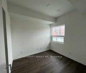 863 St. Clair Ave W 304 - Photo 4