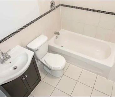 For Lease - 4289 Guildwood Way Unit# Lower, Mississauga, Ontario - Photo 5