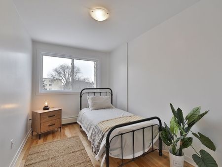 5200-5205-5215 Riviera Blvd., Montréal, QC - Photo 2