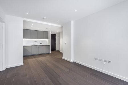 Available from 04/12/2025 - 2 Bed Apartment, Furnished - Photo 2