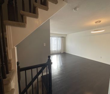 For Lease - 152 Maravista Drive, Barrhaven, Ontario - Photo 1