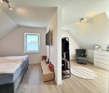 Moderne Doppelhaushälfte in idyllischer Lage - Foto 1
