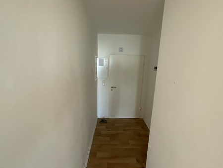 2-Zimmerwohnung in Schwachhausen mit Laminat, Wannebad und Balkon! - Photo 4