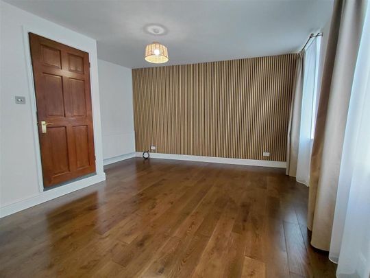 West Street, Stoke-Sub-Hamdon - Photo 1