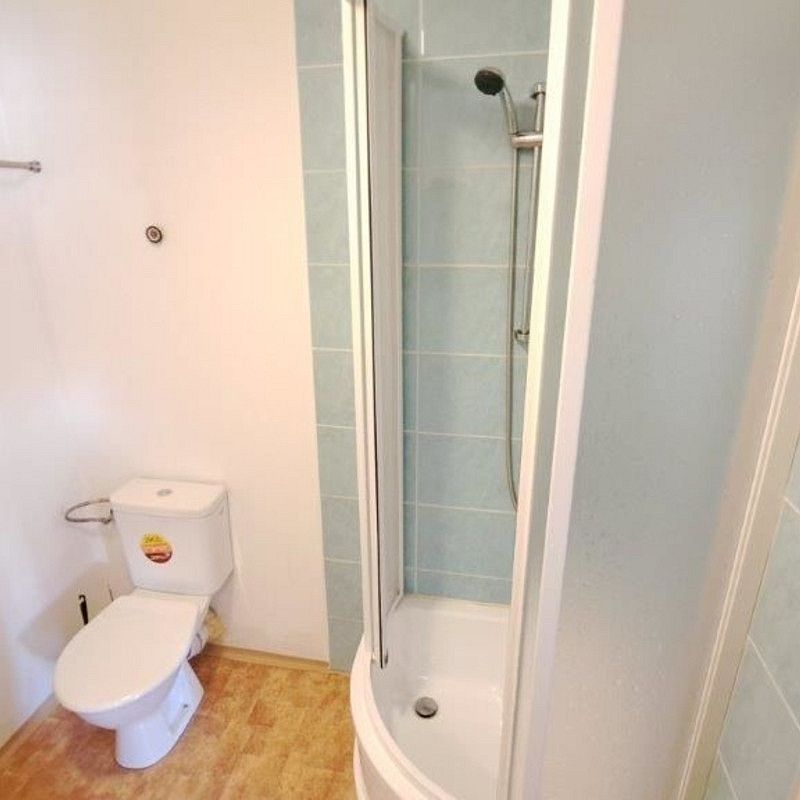 Pronájem bytu 1+kk 29 m² - Photo 1