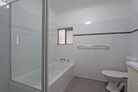 Home For Rent - Photo 5